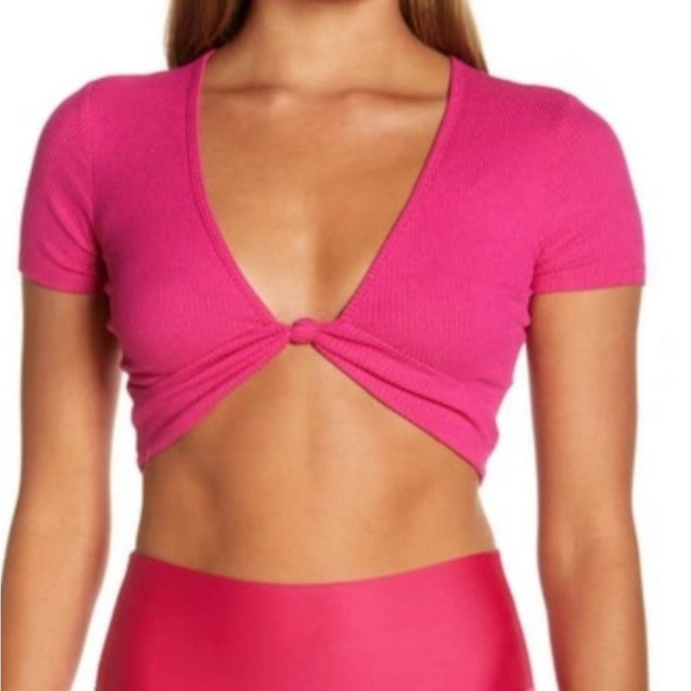 Alo Pink Knotted Front Crop Top size M